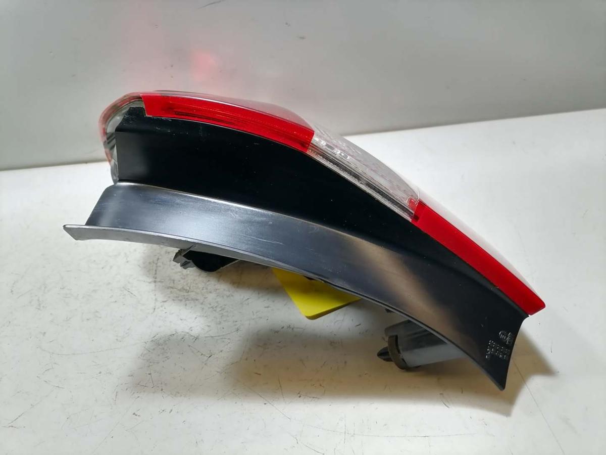 Citroen C4 N original R&uuml;cklicht R&uuml;ckleuchte Schlussleuchte rechts Bj.2011